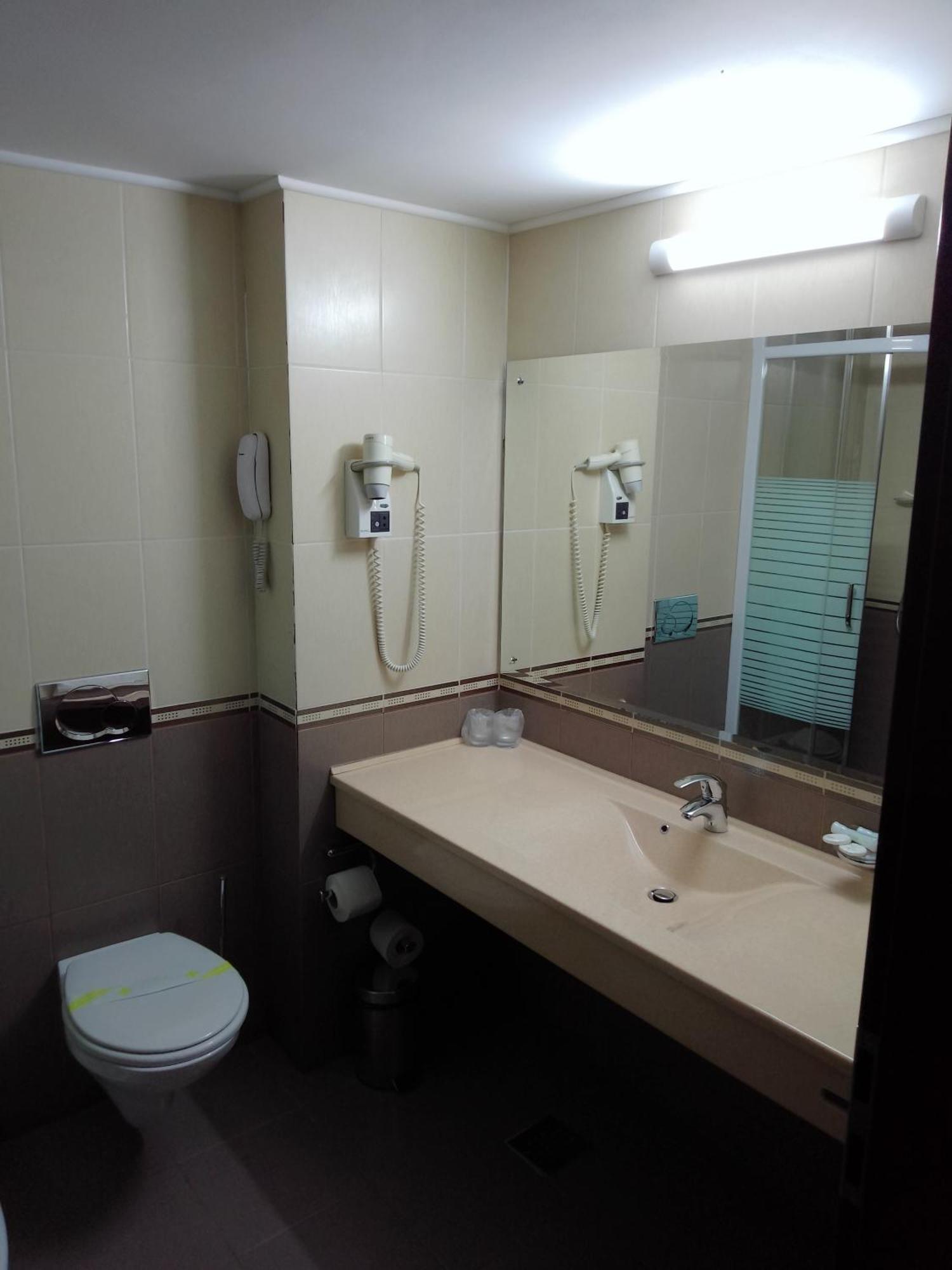 Hotel Rapsodia City Center Botoşani Dış mekan fotoğraf